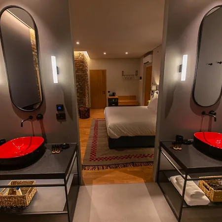 Hotel Melesin Distillery 4*