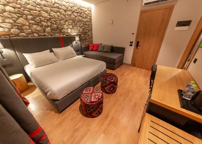 Melesin Distillery Hotell