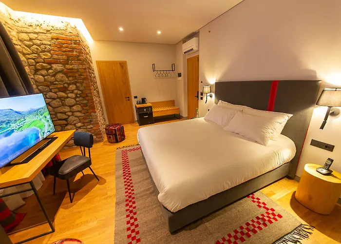 Отель Melesin Distillery 4*