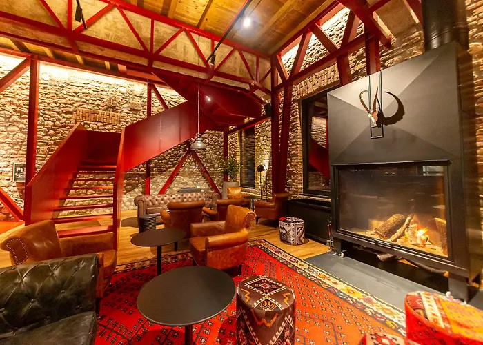 Melesin Distillery 4* Leskovik