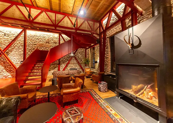 Melesin Distillery Hotell