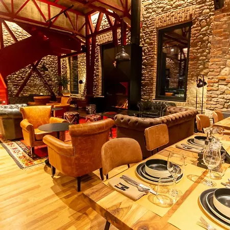 Melesin Distillery Hotel 4*