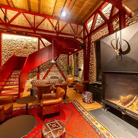 Melesin Distillery Hotel 4*
