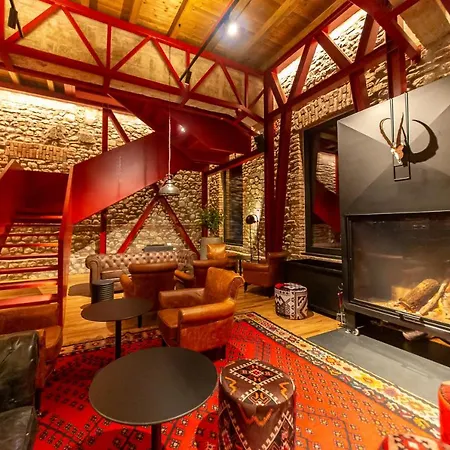Melesin Distillery 4*