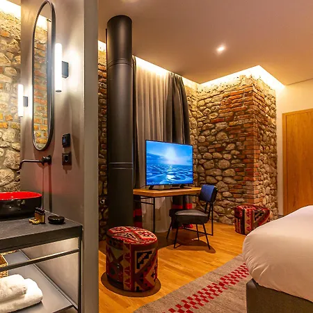 Hotel Melesin Distillery 4*