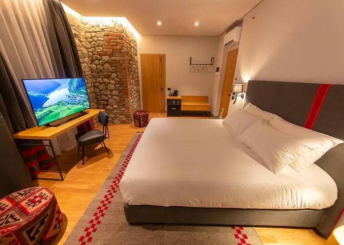 Hotel Melesin Distillery